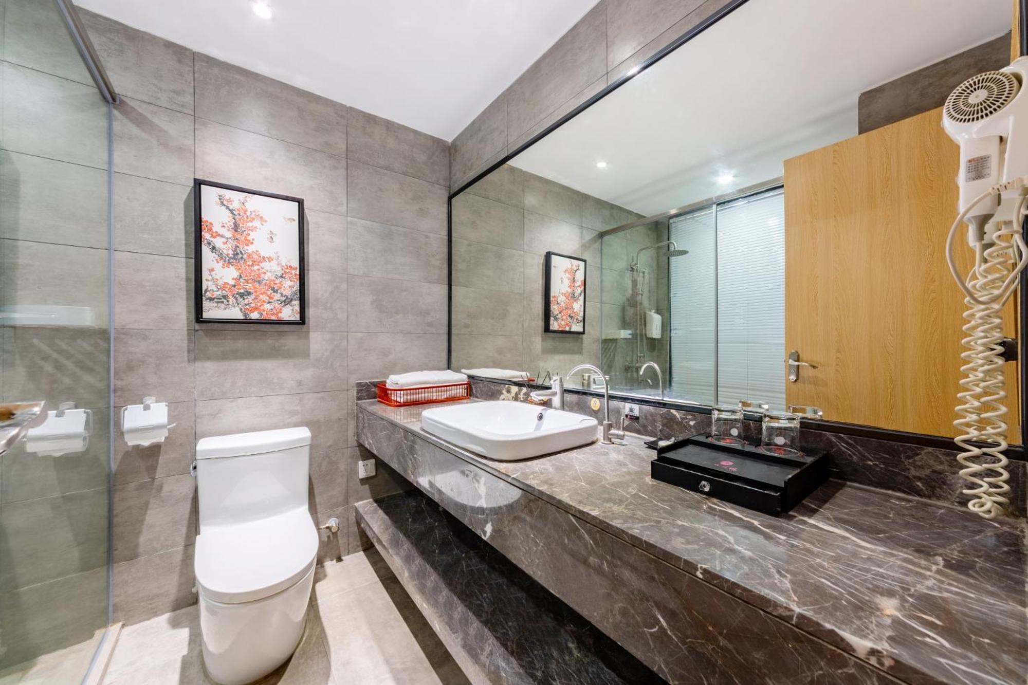 Guangzhou Hongcheng Hotel Екстер'єр фото