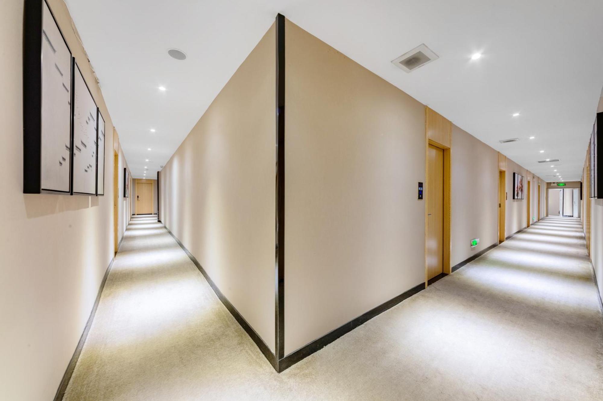 Guangzhou Hongcheng Hotel Екстер'єр фото