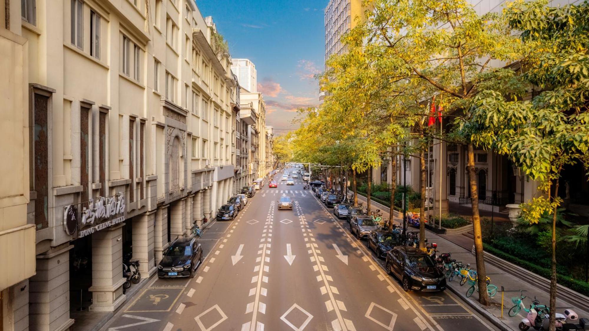 Guangzhou Hongcheng Hotel Екстер'єр фото