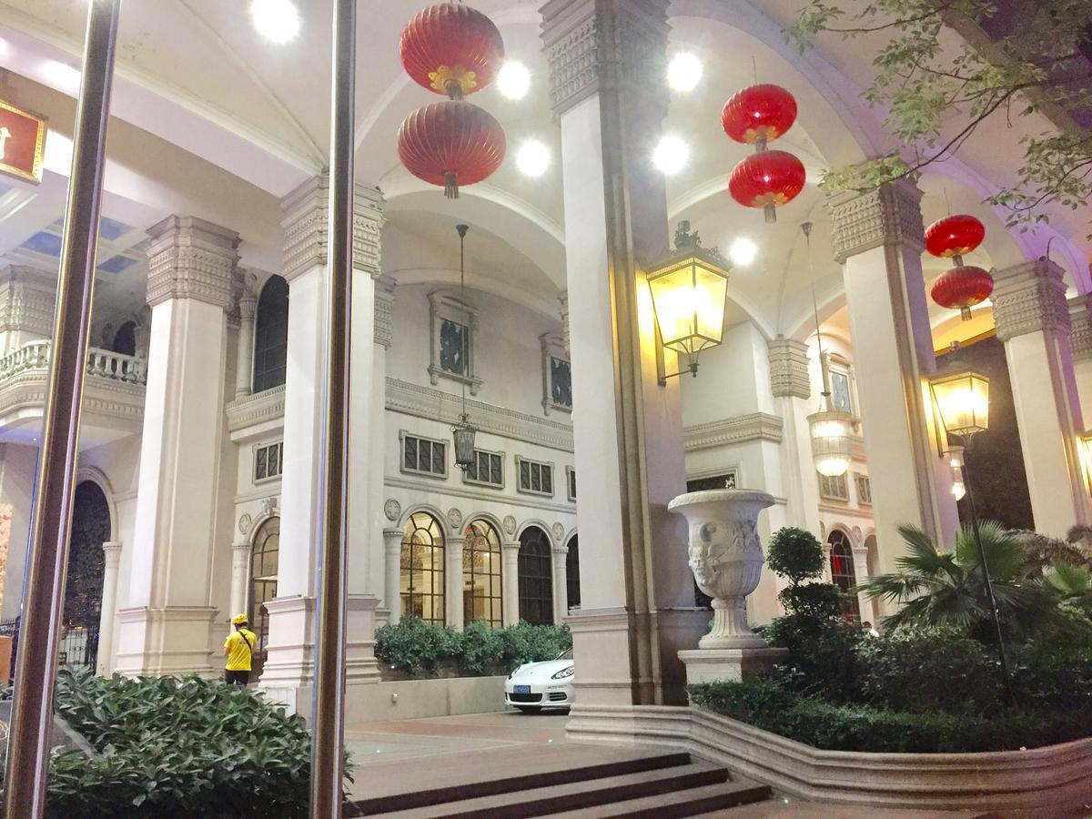 Guangzhou Hongcheng Hotel Екстер'єр фото